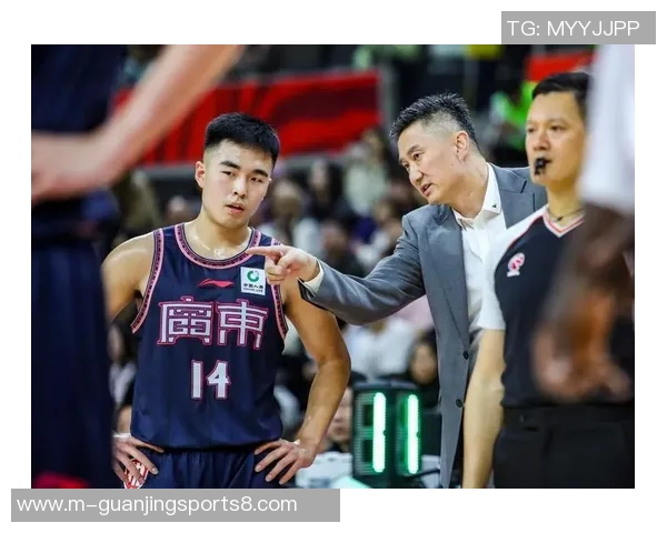 广东队稳如泰山杜锋奇兵崛起全联盟为之震撼争冠之路更添强劲助力